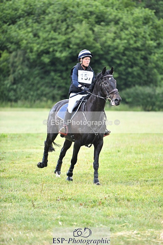 230625-104310-01137 - XC 90cm 9.45 to 11.00