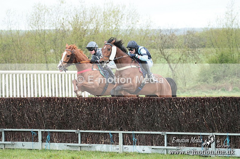 PtP 210425  600 - Paxford Races Easter Monday 21/04/25