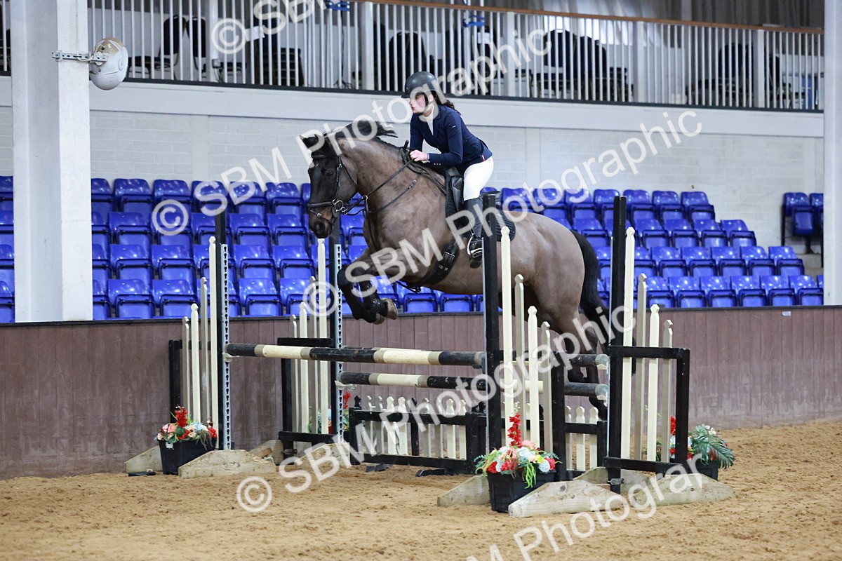 SBM_007766 - Class 24 - Nupafeed Supplements Senior Discovery/ 1m Open