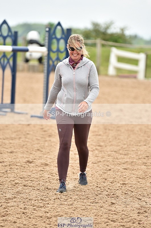 230621A-135028-00475 - Cls 6 National 1.30m