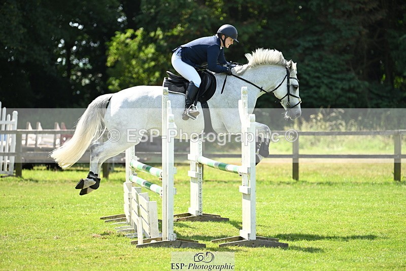 250704A-104037-07033 - Cls 25 Snr British Novice and 90cm