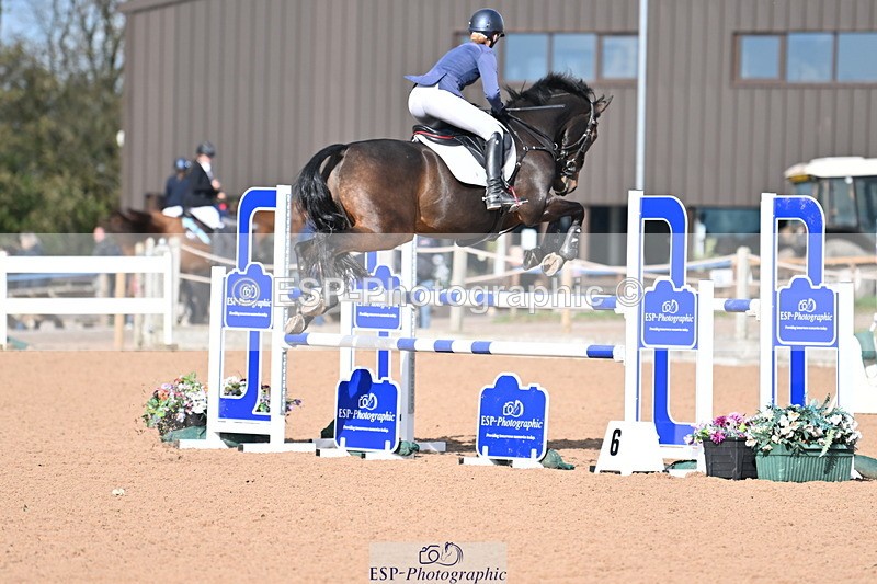 231014A-121618-04521 - Cls 19 1.15m Members Cup