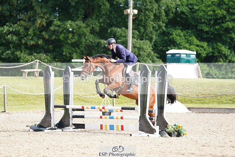 250613A-081808-00922 - Cls 8 85cm Schooling Round