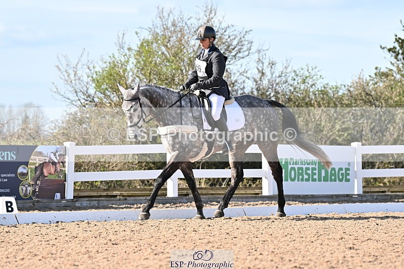 240324A-150110-04129 - Novice 27, 14.30 to 15.25