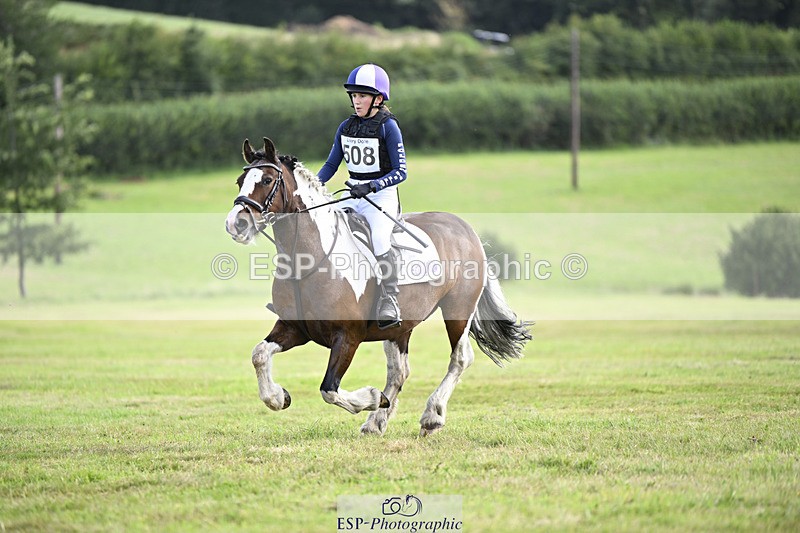 240825X-105828-31504 - 70cm XC 10.00 to 11.00