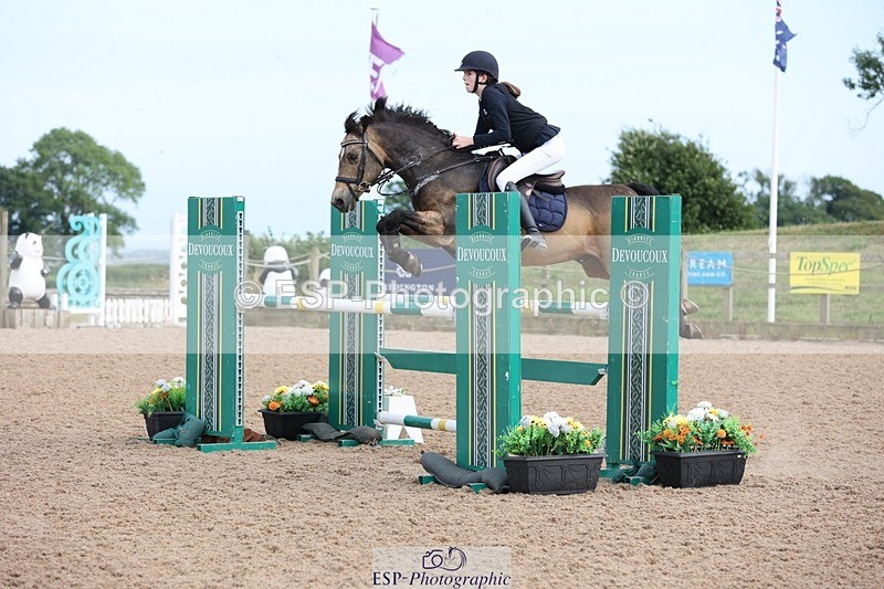 250629-172117-13683 - Cls 30 138cm HOYS Qualifier