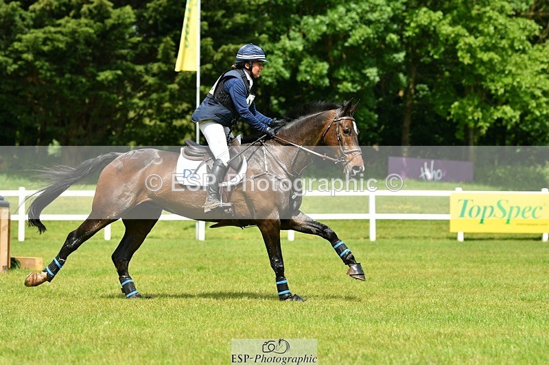 230528-143233-18292 - 479-DASSETT_SELECT-Kate_Rocher-Smith-XC