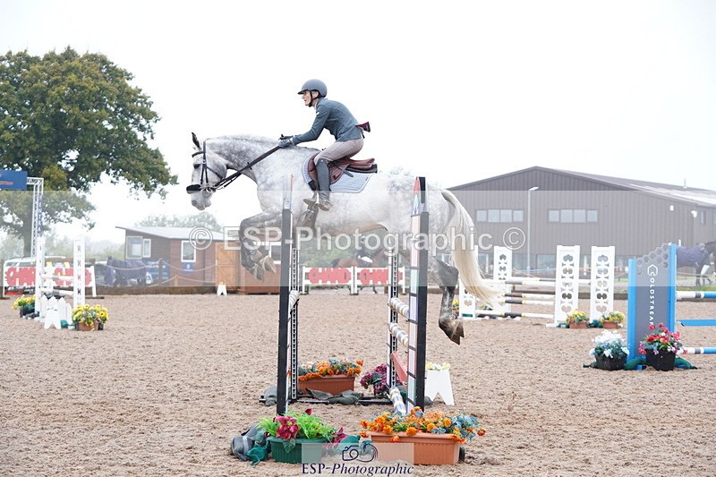 241006A-124228-06844 - Cls 20 Snr Newc & 1.10 Open