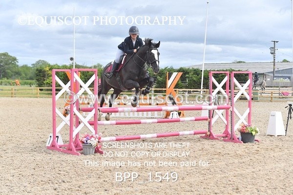 BPP_1549 - FRI CLASS 2 Senior BritiNovice/ 90cm Open