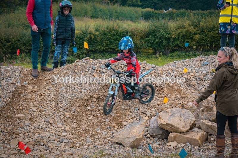 DSCF0540 - Ripon MC Trial 27/09- kids