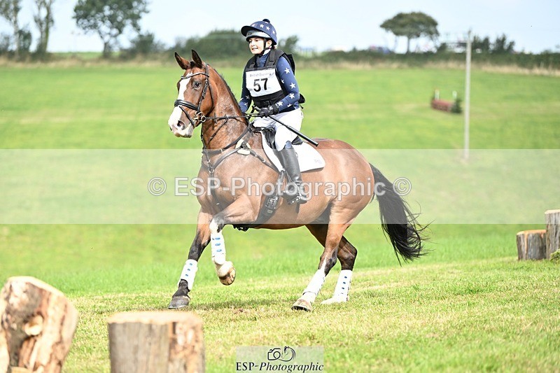 240831A-112008-00858 - 057-Bella.Balian-BEECHWOOD.JOEY