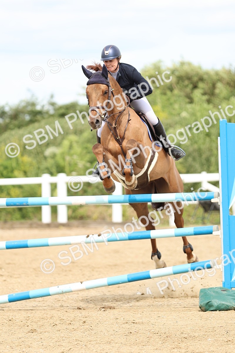 SBM_001397 - Class 5 - Senior Foxhunter - 1.20m