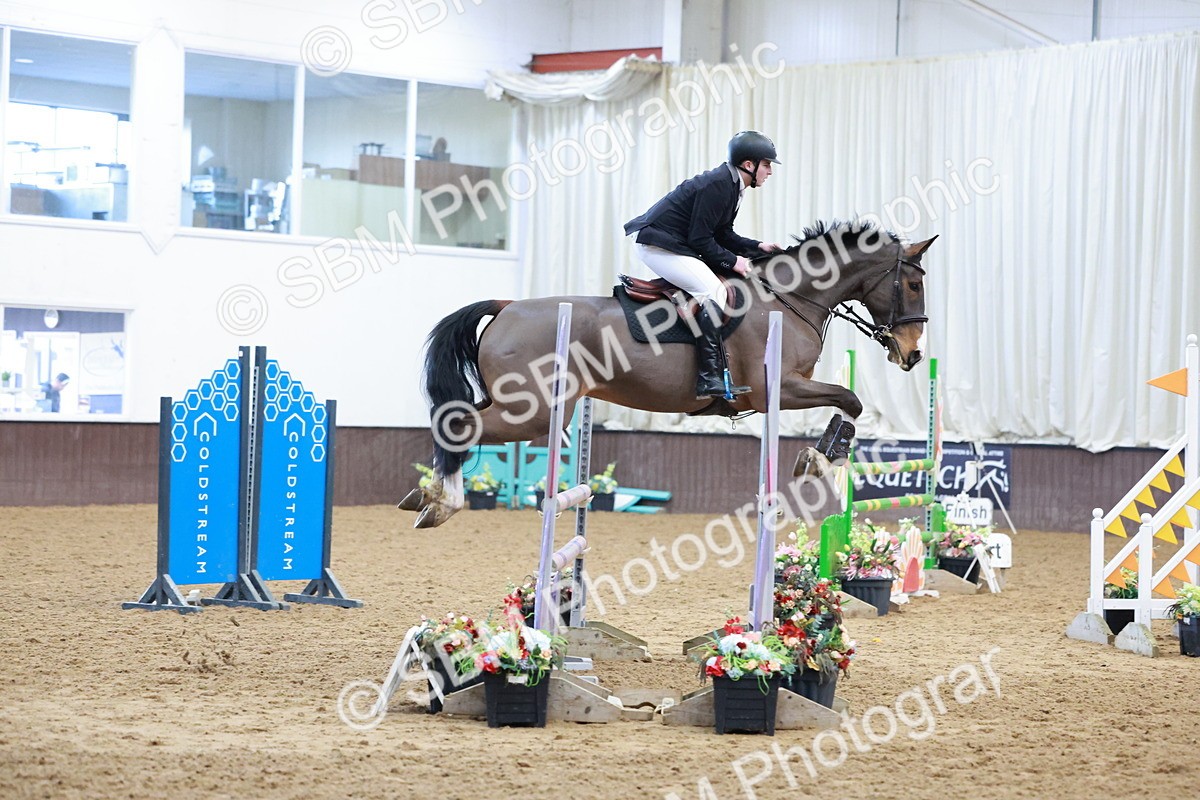 SBM_003482 - Class 11 - Senior Newcomers/ 1.10m Open