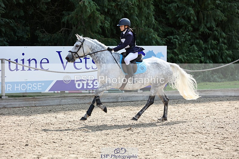 240823X-115505-16586 - 60cm R1 11.30 to 13.30