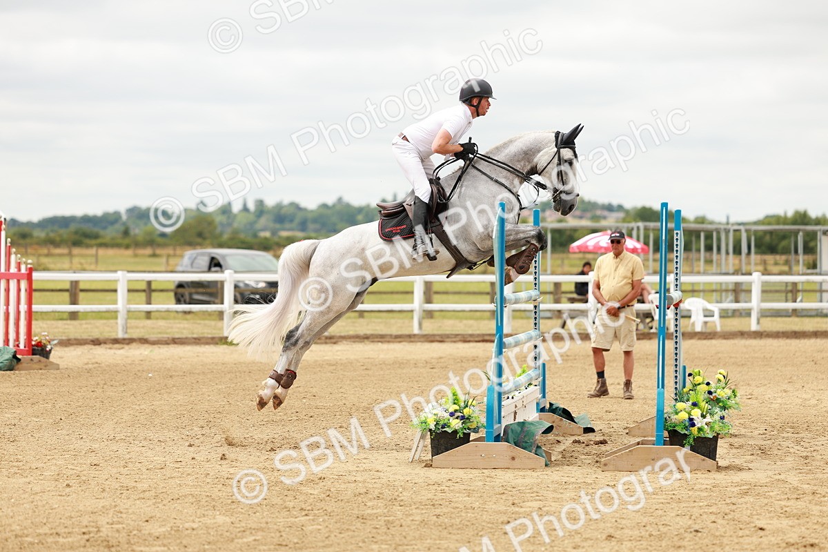 SBM_017542 - Class 21 - Senior Newcomers Championship 2d Rd