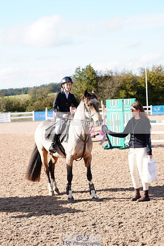 241027A-121230-02672 - SUN Cls 6 Pony Newcomers and 1m Open