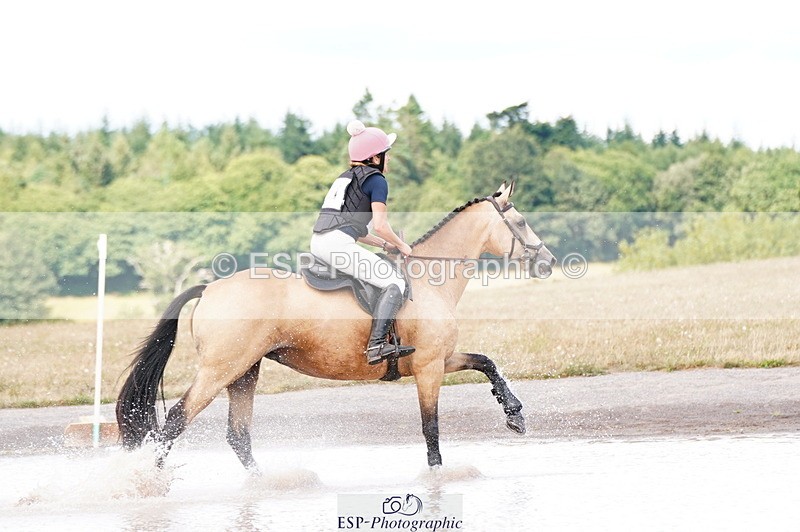 250803A-161520-17105 - Q-751-Fiona.Lewis-BALLYANNY.BUTTONS