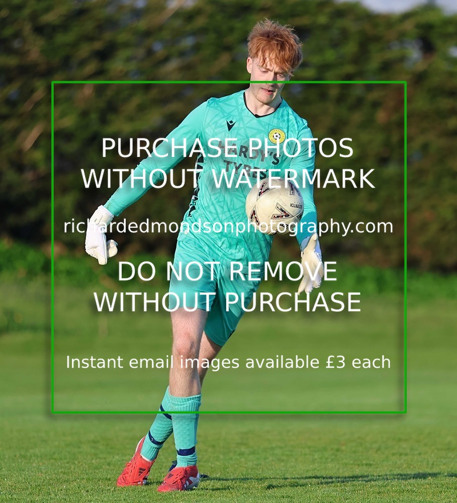 533A9584 - Kendal County Reserves vs Calthwaite Junior Reserves (12/5/26)