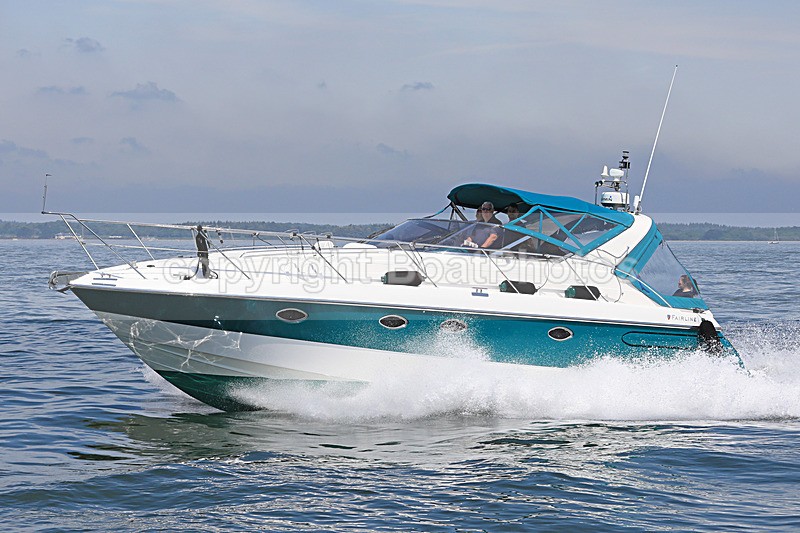180528 JUMEIRAH - FAIRLINE TARGA 1Y3A3107 - Motorboats - Open