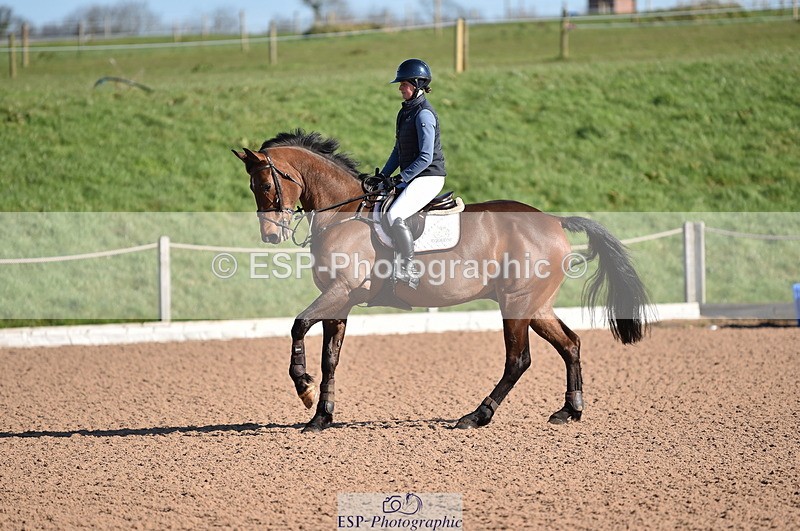 240306A-102610-00762 - Cls 1 British Novice and 90cm Open