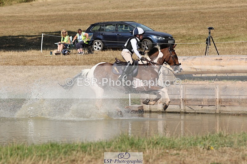 250824A-152021-39227 - 2170-Willem.Peaty-Jacob's.Cracker