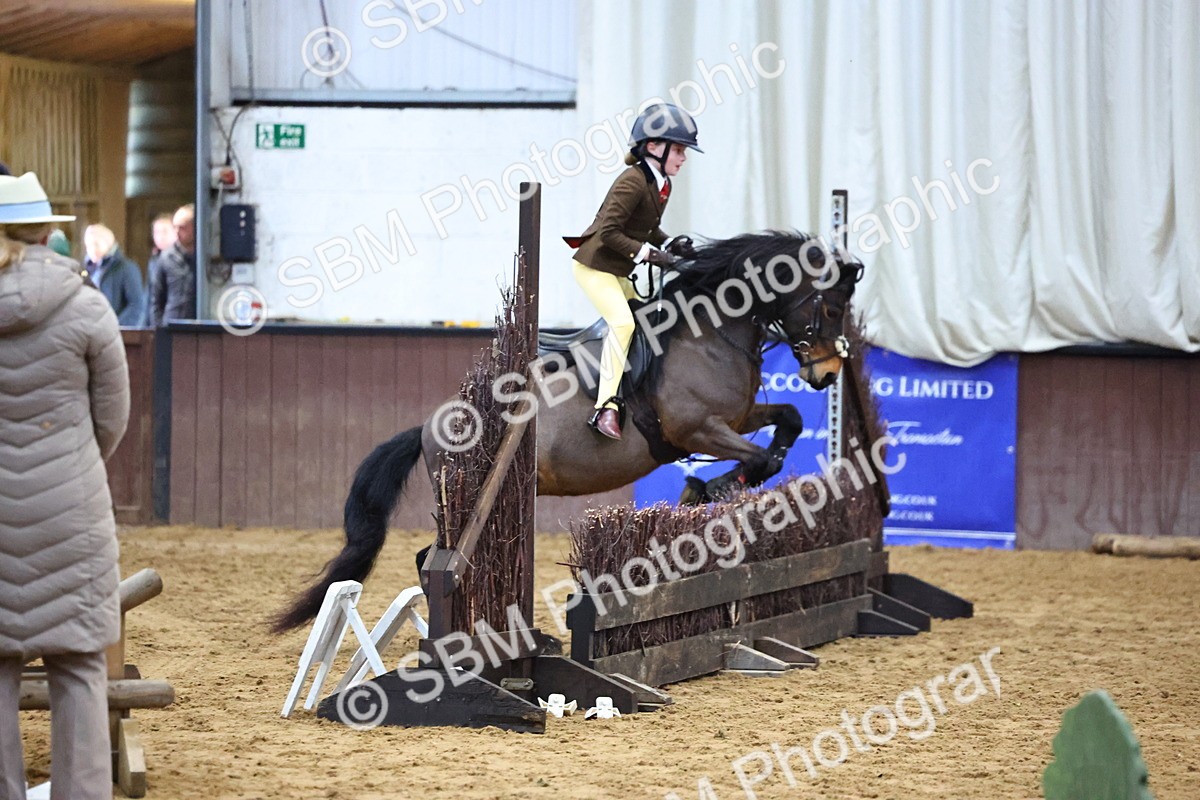 SBM_003048 - Class 35 - 60cm Training Stakes