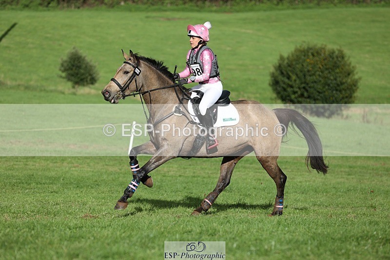 231021-153636-20408 - 498-SILVERLININGS.APHRODITE-Emily.Dobson-SC+XC