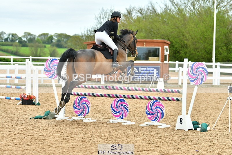 230507A-124318-07830 - Cls 42 95cm Amateur Quali