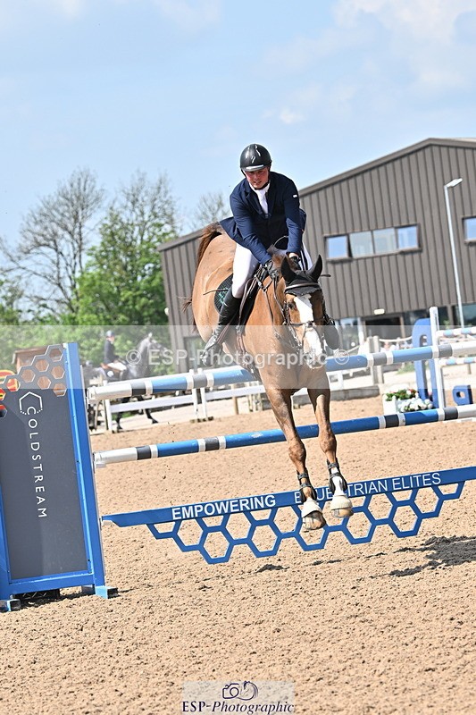 240509A-145510-02561 - Cls 11 National 1.40m Open