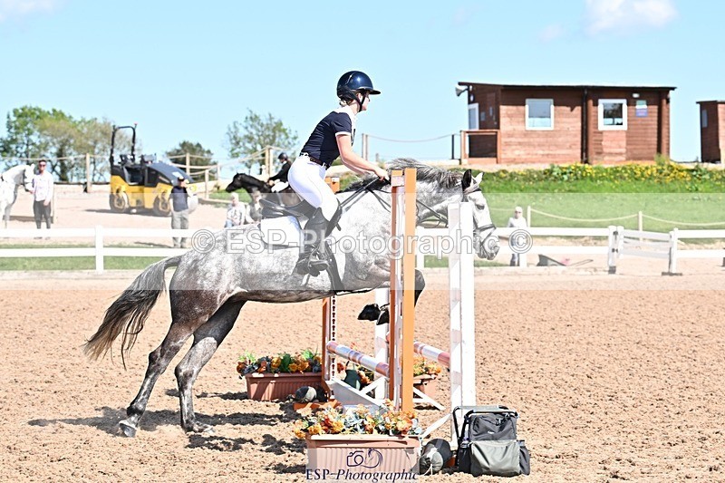 250513-155526-00083 - Clr Rnd & 60cm