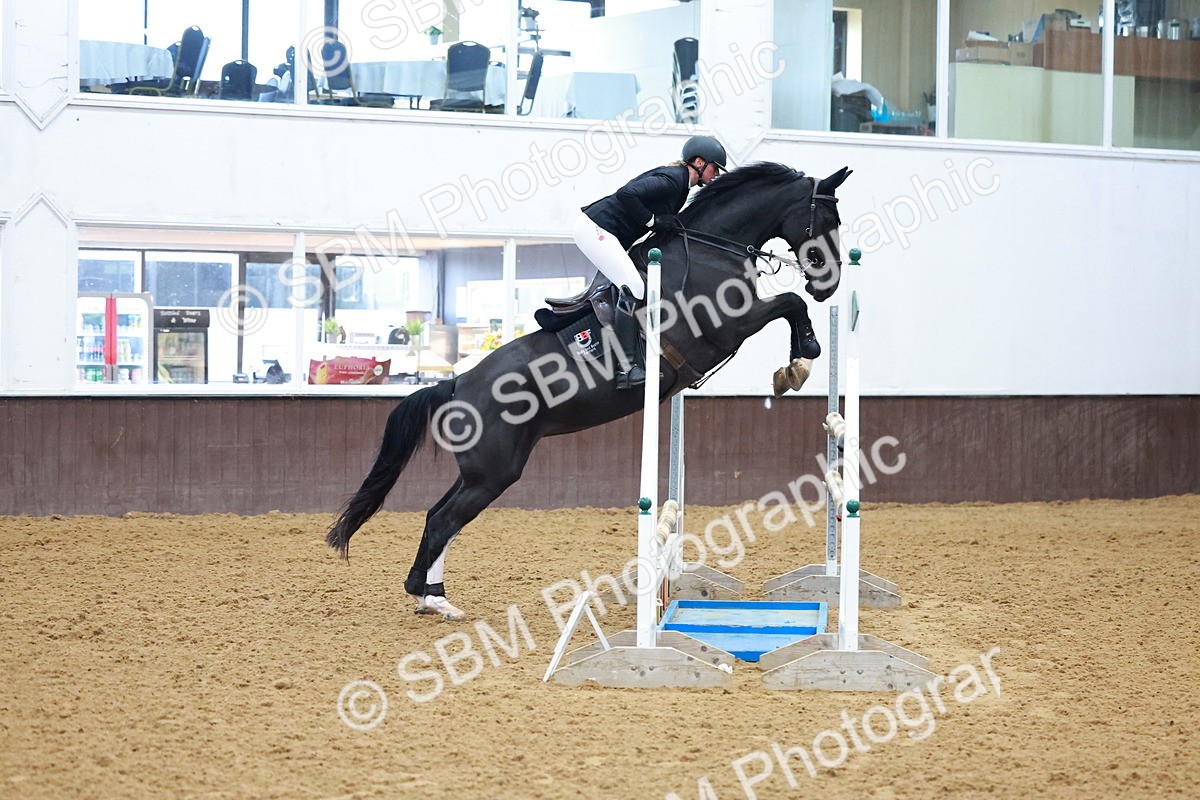 SBM_001885 - Class 5 - Senior Foxhunter 1.20m