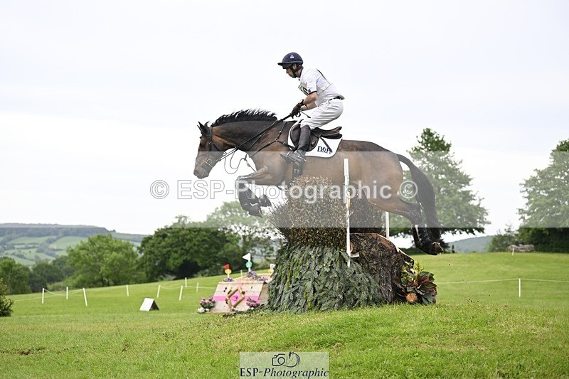 240525-170545-18531 - 260-WATERVALLEY_ROYAL_GUY-Harry_Meade