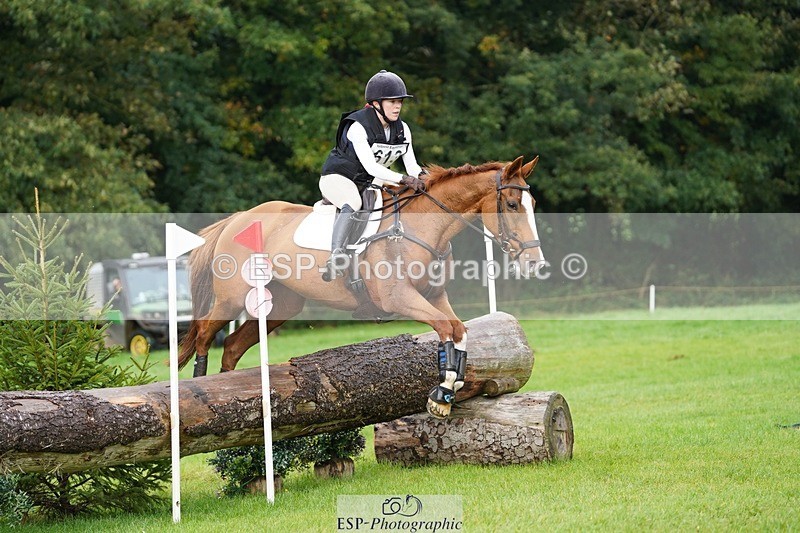 231021-095208-13388 - 613-CAVS.GIRL-Anna.Webster-SC+XC