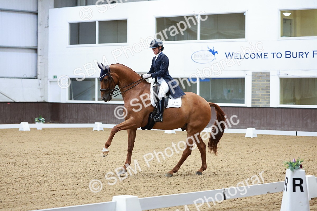 SBM_016373 - Class 5 - FEI INT II - 17.24-18.20