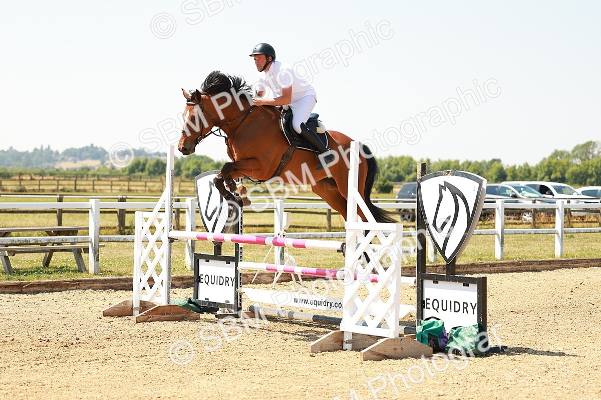 SBM_001279 - Class 4 - Senior Newcomers - 1.10m