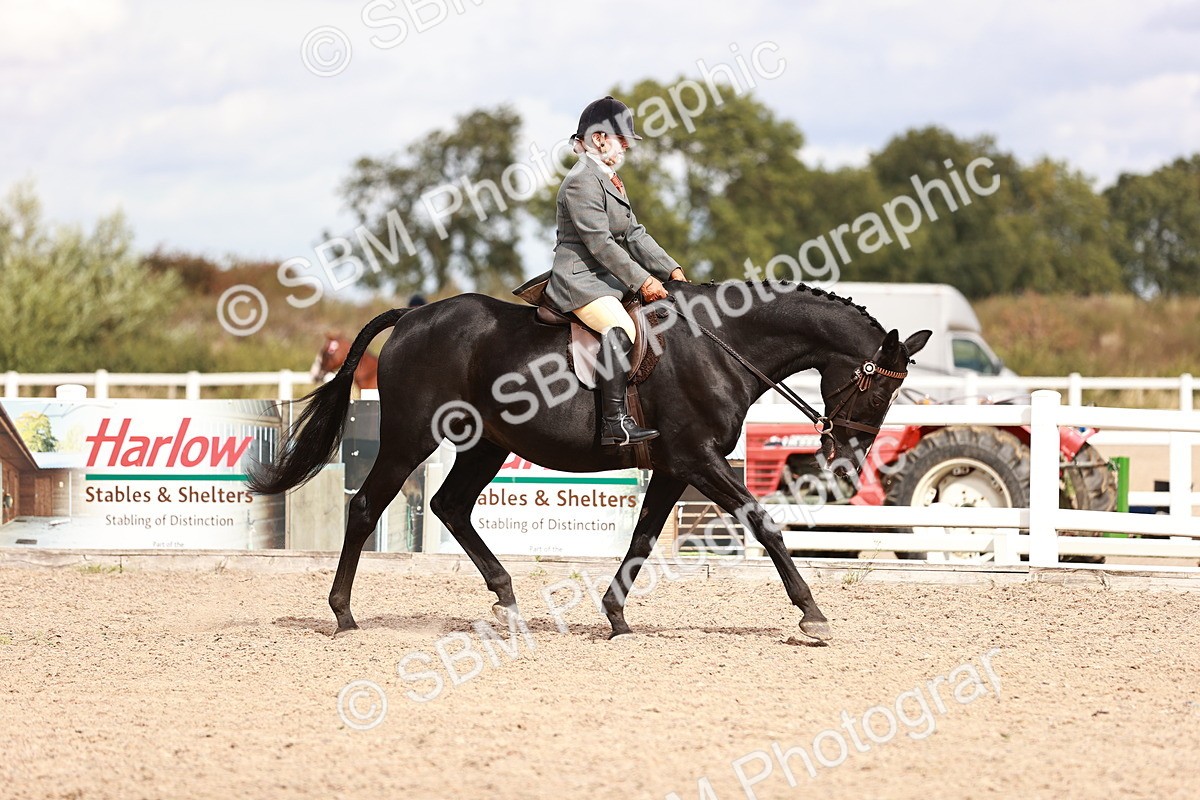 SBM_14323 - Class 408 - Grassroots Ridden -Walk & Trot