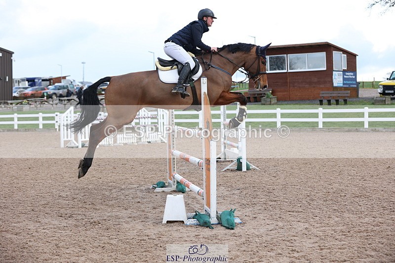 240223A-130114-01323 - Cls 5 Newcomers and 1.10m Open