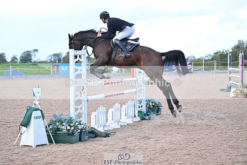 231014A-123341-04598 - Cls 19 1.15m Members Cup