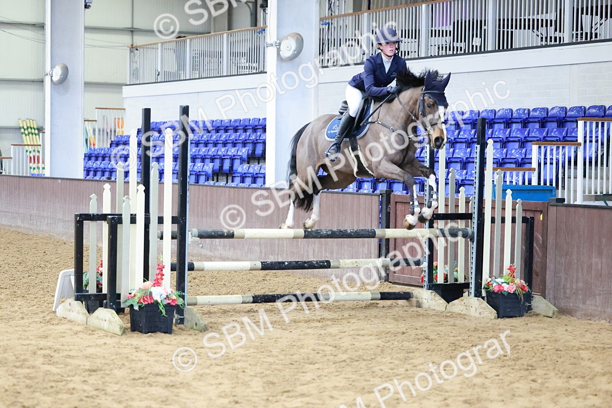 SBM_003001 - Class 9 - Equissage Pulse Senior BritiNovice/ 90cm Open