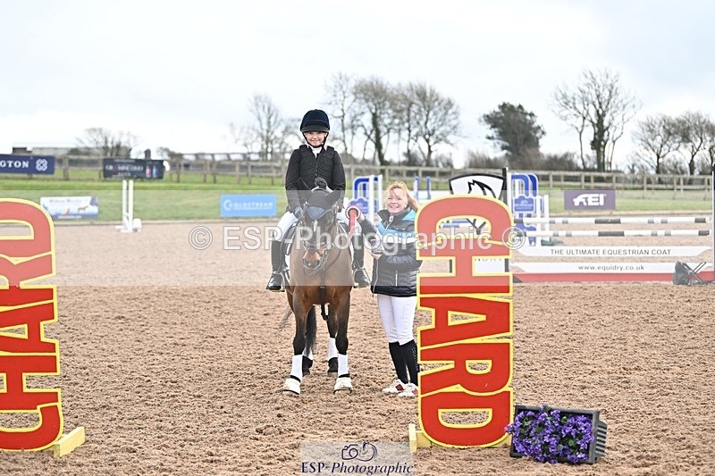 250322-100359-00576 - SJ 60cm (Intro 1) and Presentations