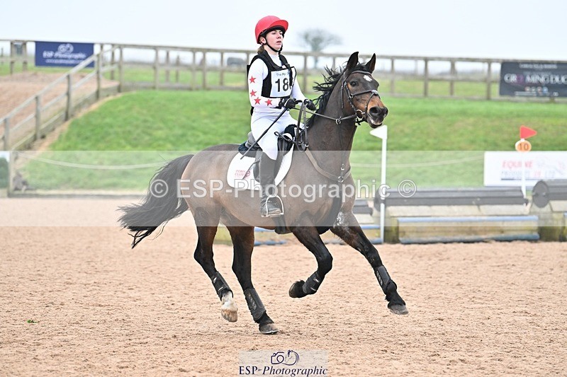 250118-140333-01408 - Cls 3A&B 90cm 13.20 to Coursewalk