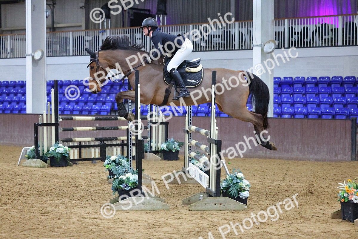 1I0A5021 - Class 9 - Senior Newcomers/ 1.10m Open