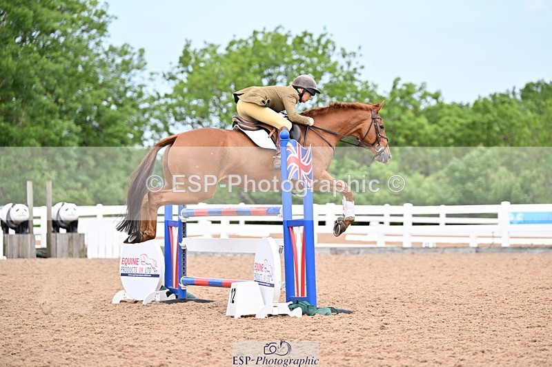 240605A-124437-00381 - Cls 3 Snr 1.05m Open