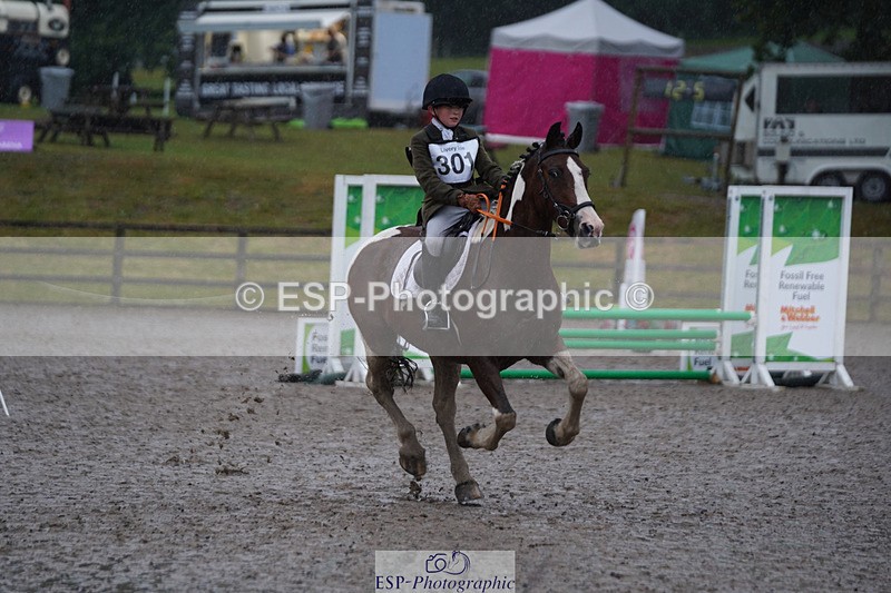 240824X-081726-20089 - 70cm Round 1 8.30 to 9.30