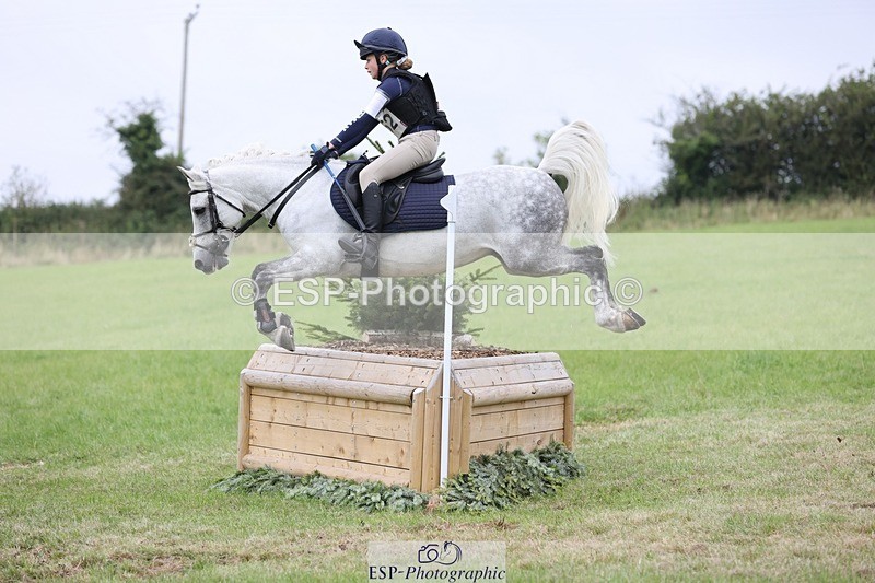 240831A-143435-04551 - 252-CHLOE.FOX-PITT-SIR.CHARLIE.BOI