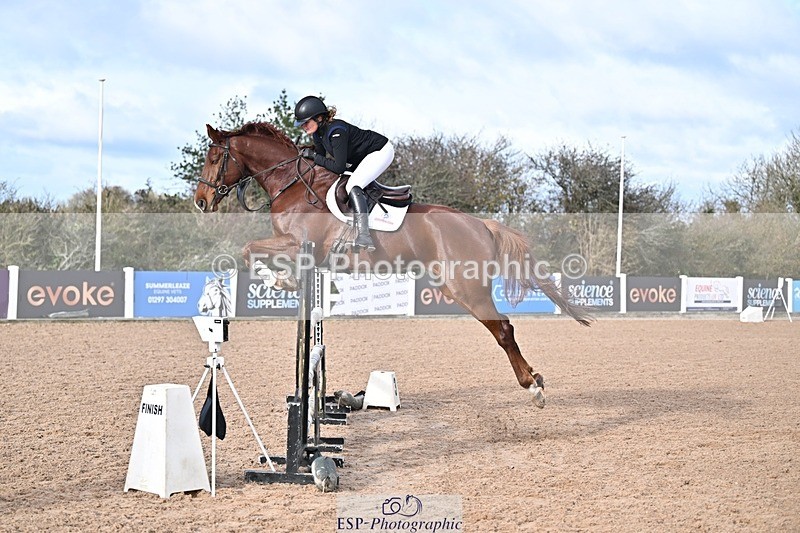 251119-113954-00291 - Cls 3 Snr 1.05m Open