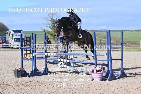 BPP_3576 - CLASS 6 Senior Discovery/ 1m Open