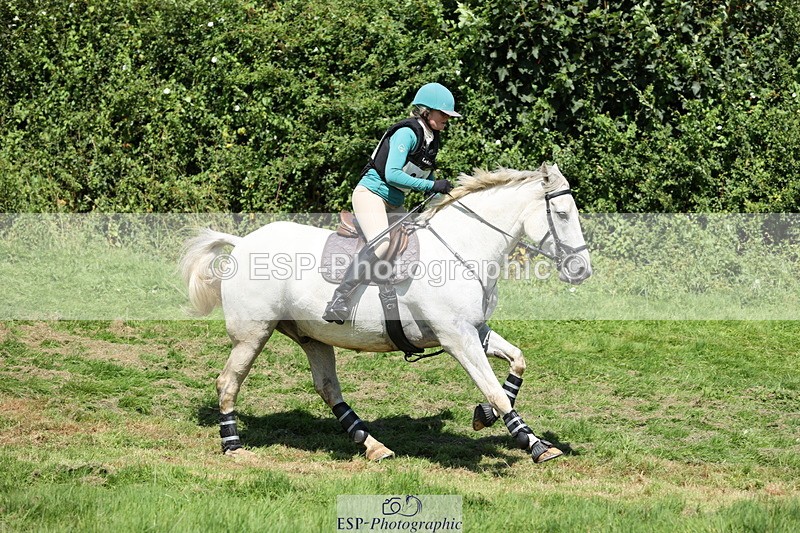 240811A-121122-02513 - 064-