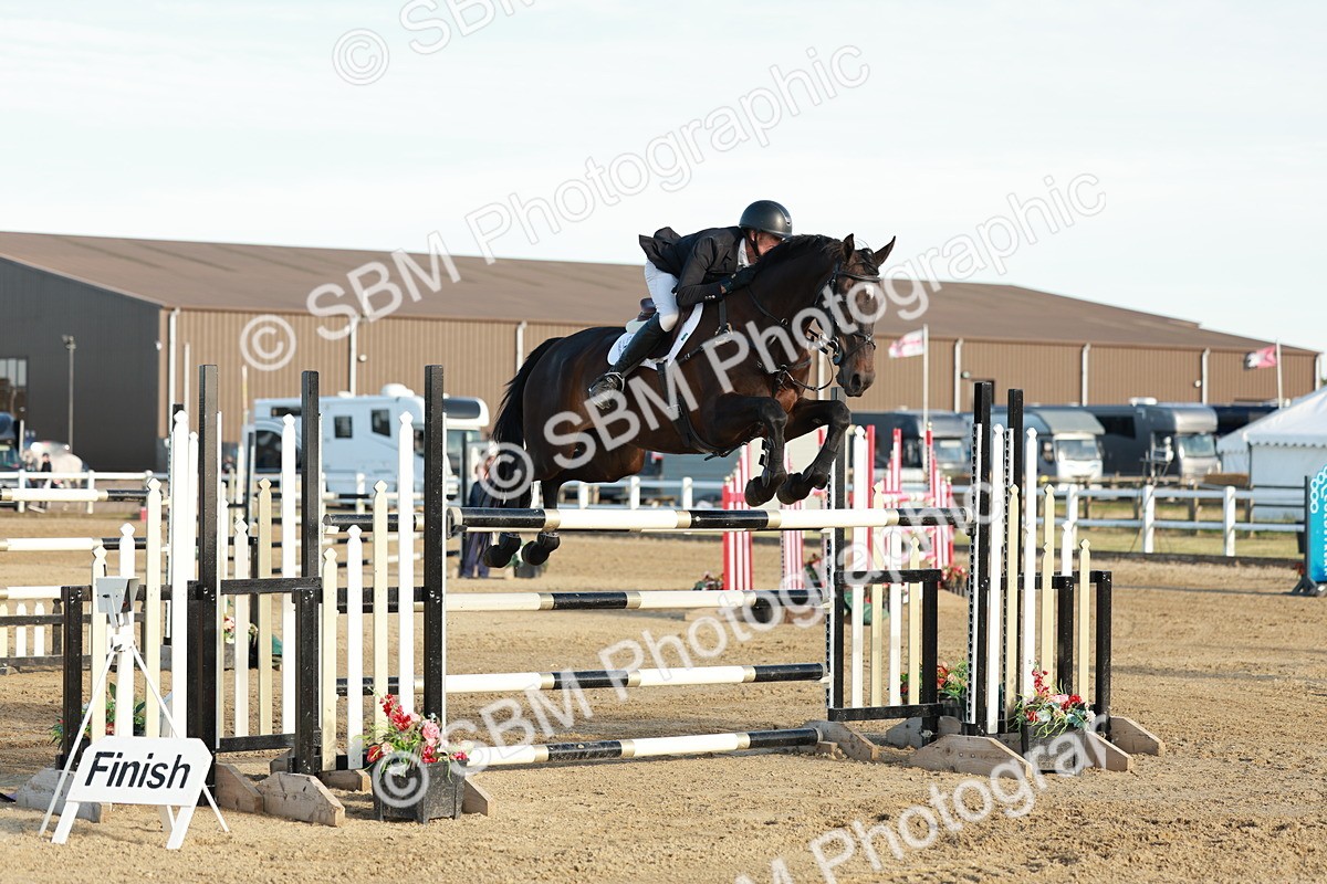 SBM_008951 - Class 6 - National 1.30m 1.40m Open Handicap