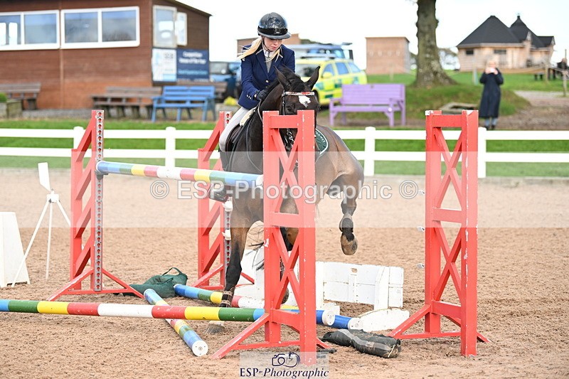 241023A-152342-01181 - Cls 5 Foxhunter and 1.20m Open